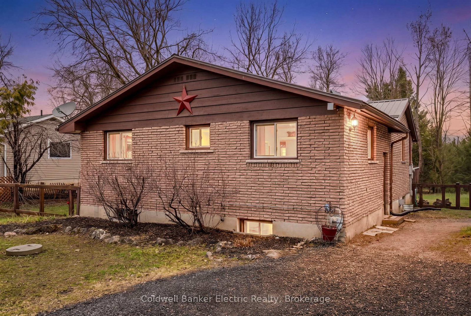 30 Woods Avenue • Kawartha Lakes, ON photo 40