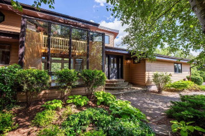 674189 Hurontario Street • Mono, ON photo 3