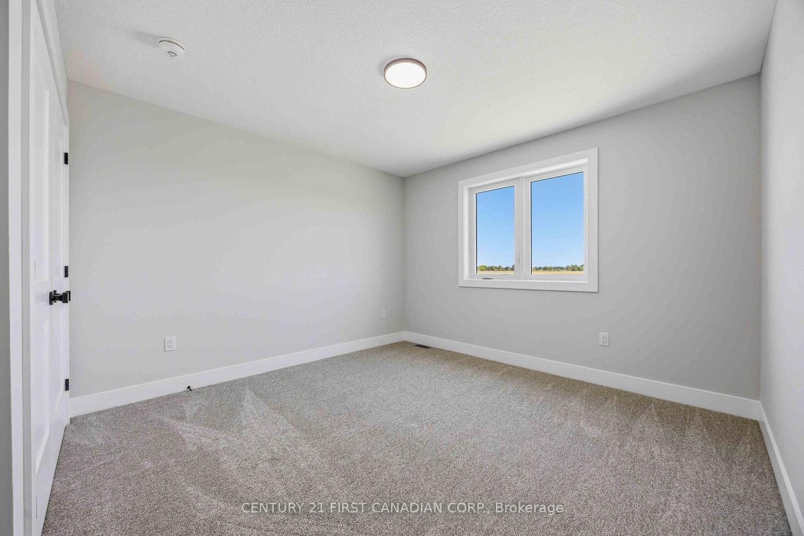 638 Ketter Way • Plympton-Wyoming, ON photo 21