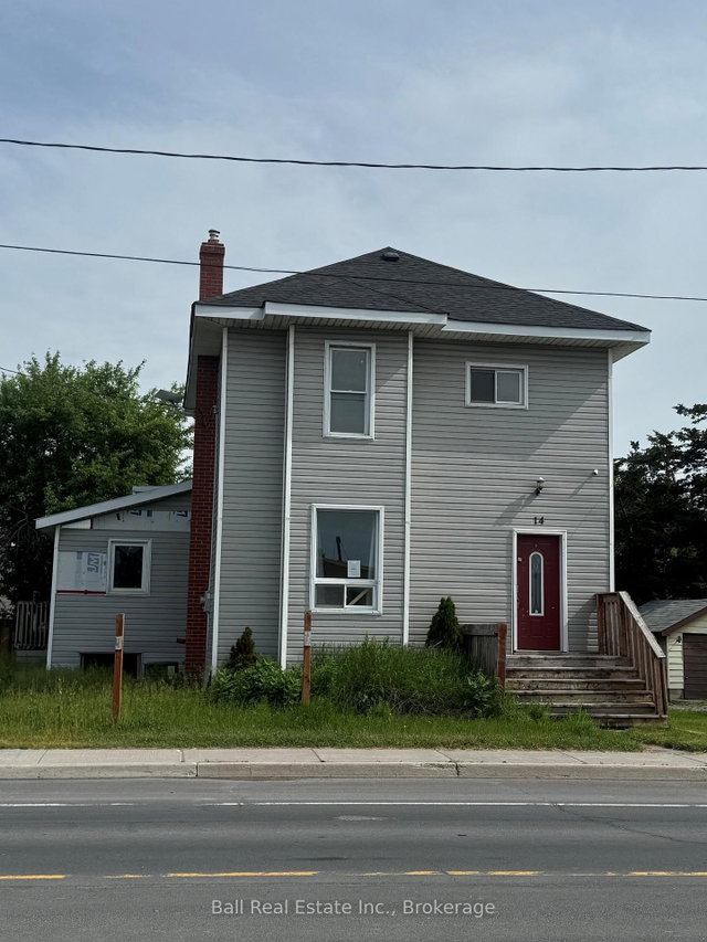 14 Ottawa Street W