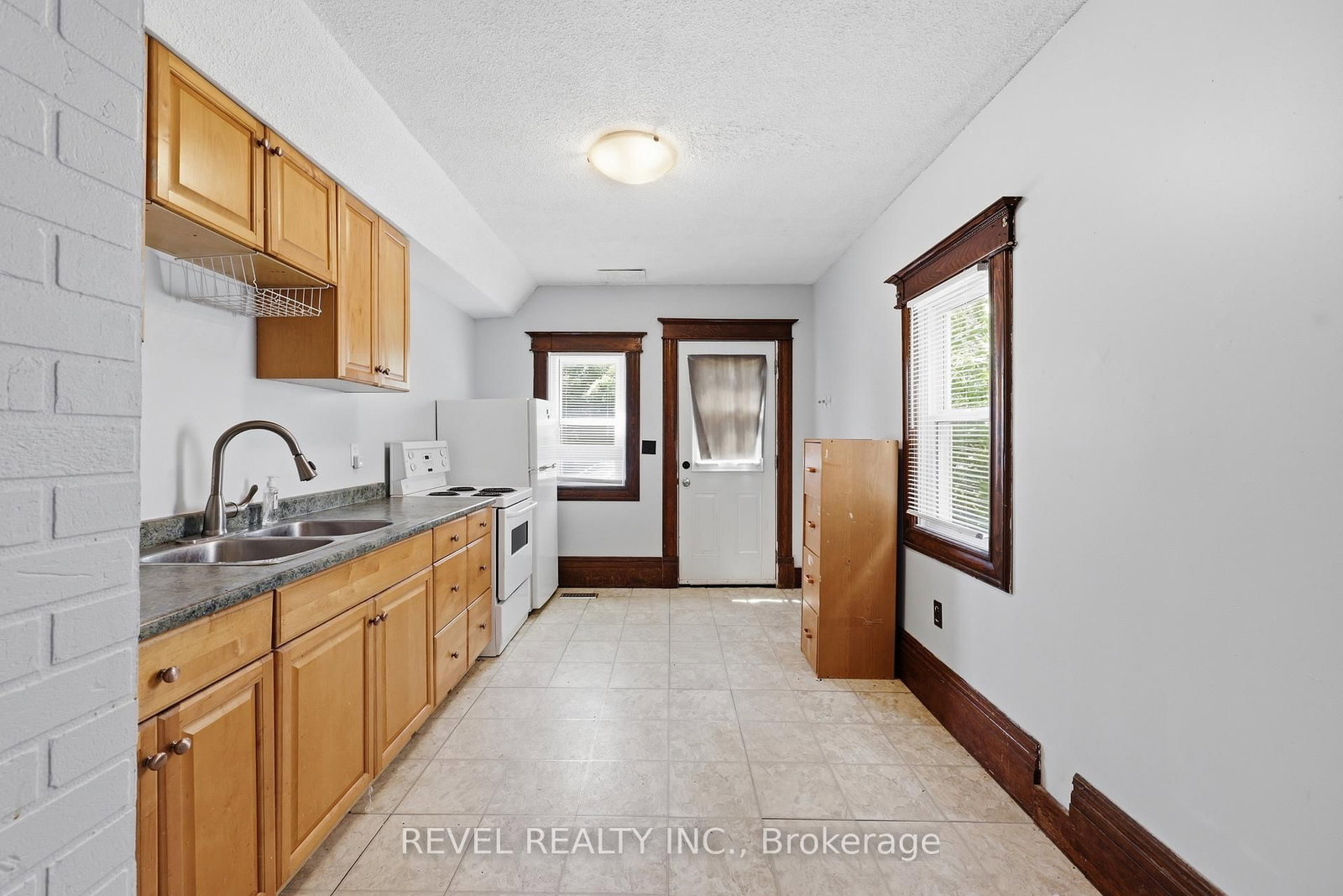 463 East Main Street • Welland, ON photo 13