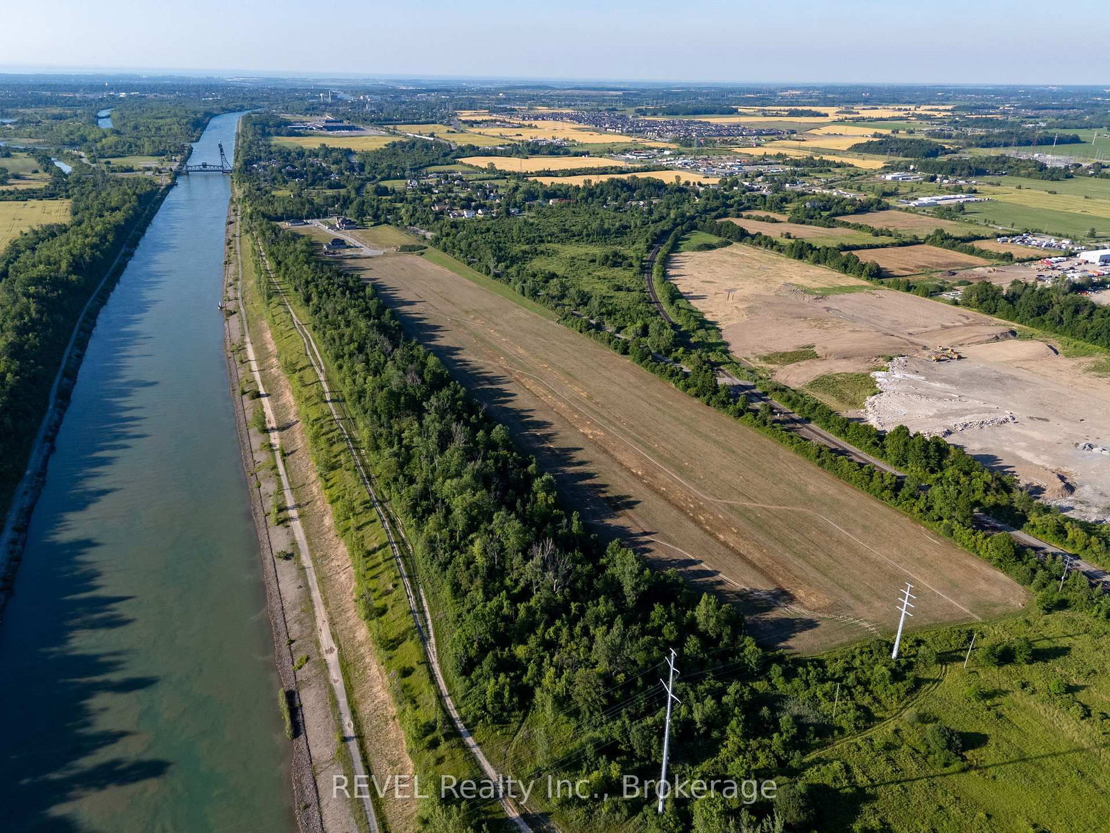 9 Anchor Road • Thorold, ON photo 42