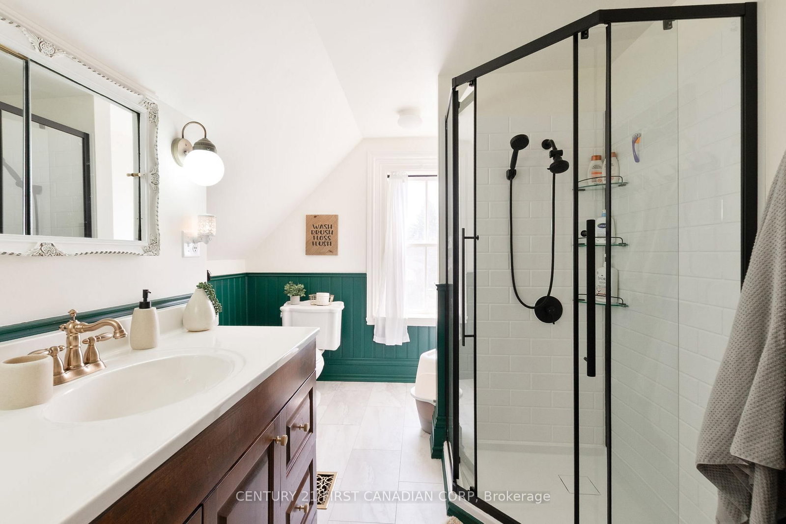 1 Fairview Avenue • St. Thomas, ON photo 30