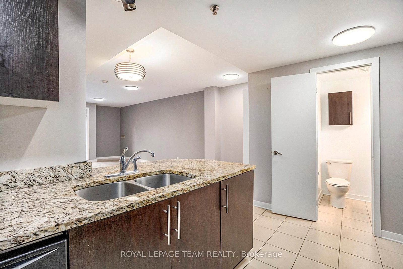 456 KING EDWARD Avenue • #404 • Ottawa, ON photo 4