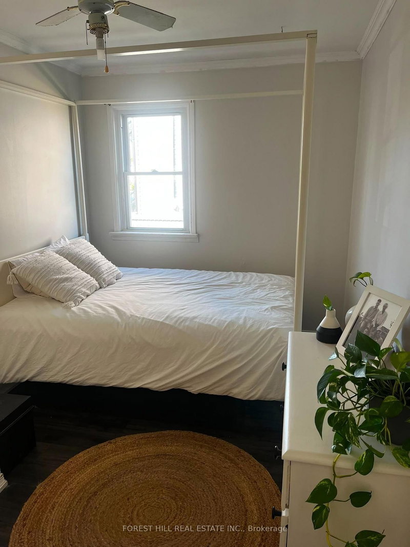 Main - 70 Tunis Street