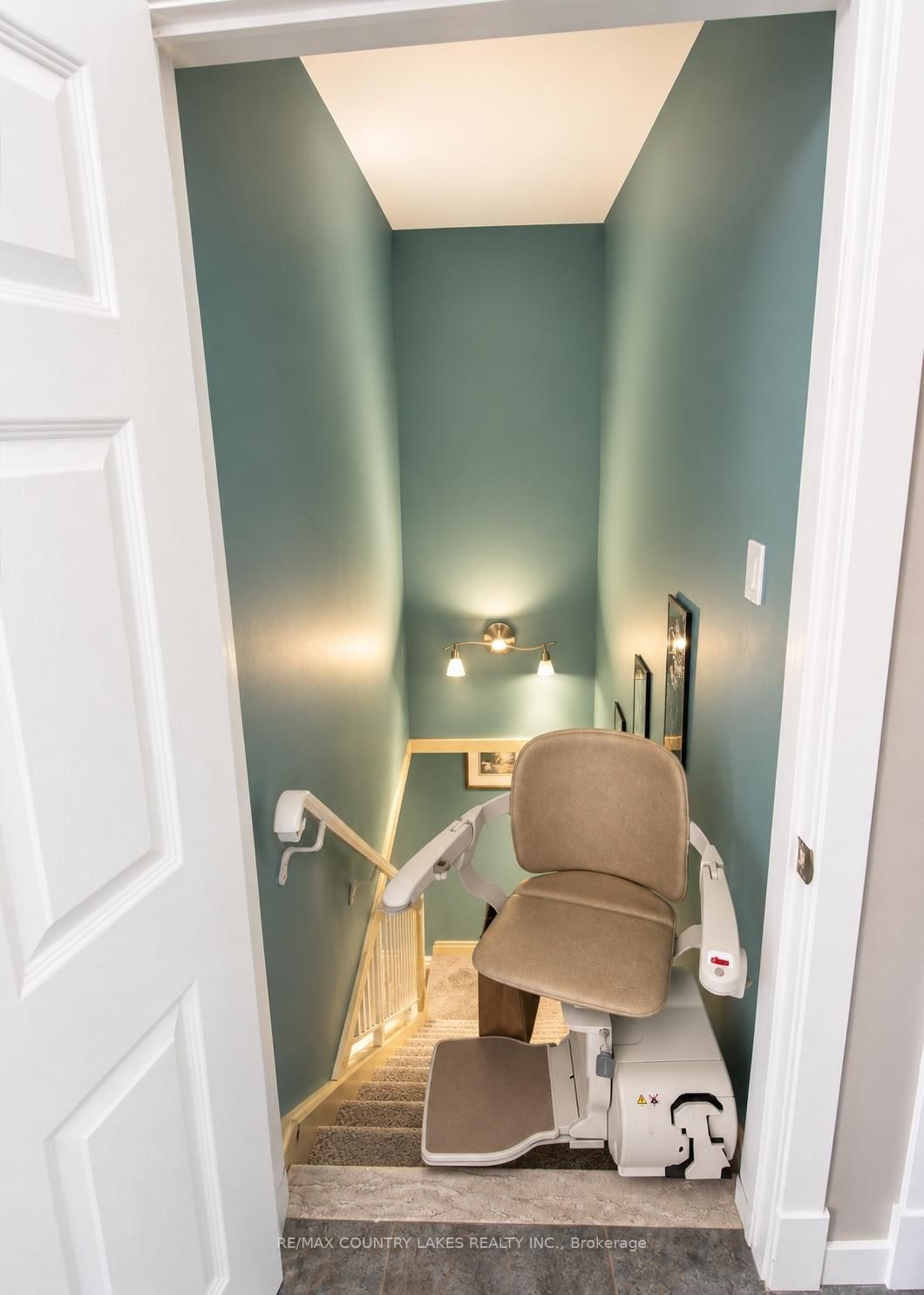 27 Hillcrest Avenue • Kawartha Lakes, ON photo 27