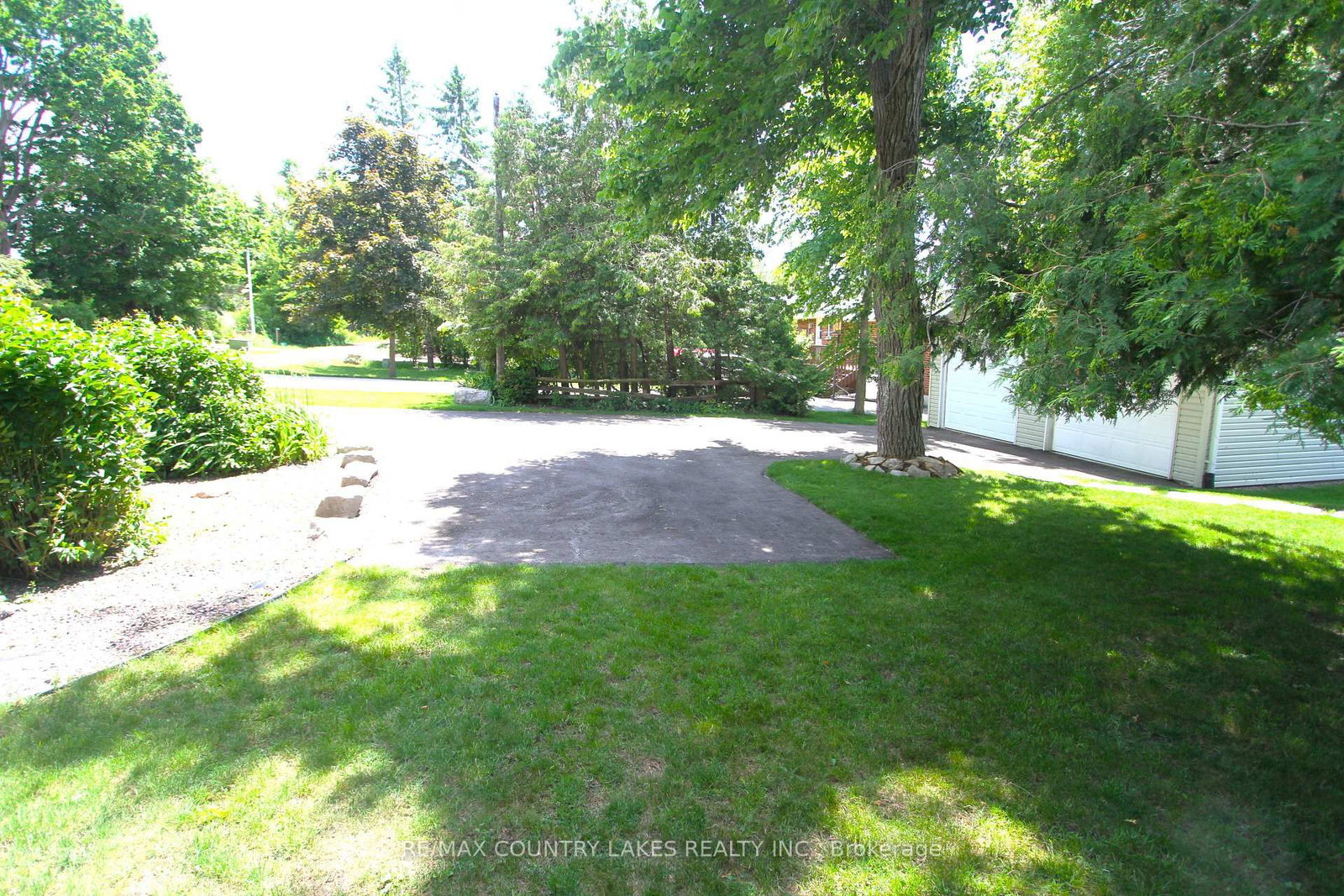 27 Hillcrest Avenue • Kawartha Lakes, ON photo 47