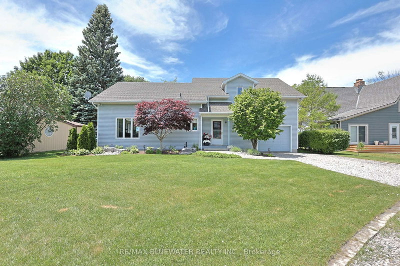 73031 Denise Crt, Bluewater, Ontario