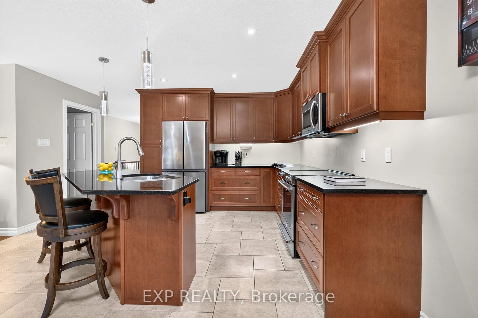 6 Caverhill Crescent, Middlesex Centre — photo 8