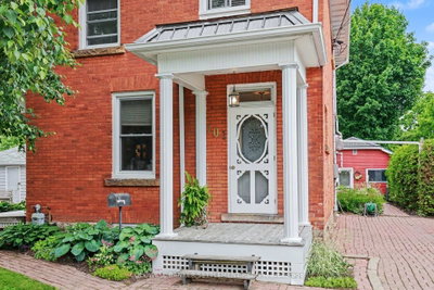 101 Drummond Street