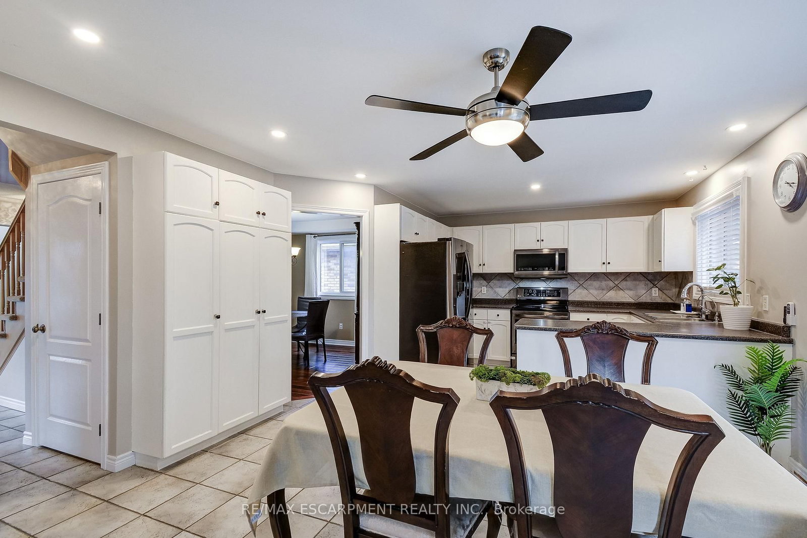 20 Derbyshire Street • Hamilton, ON photo 17