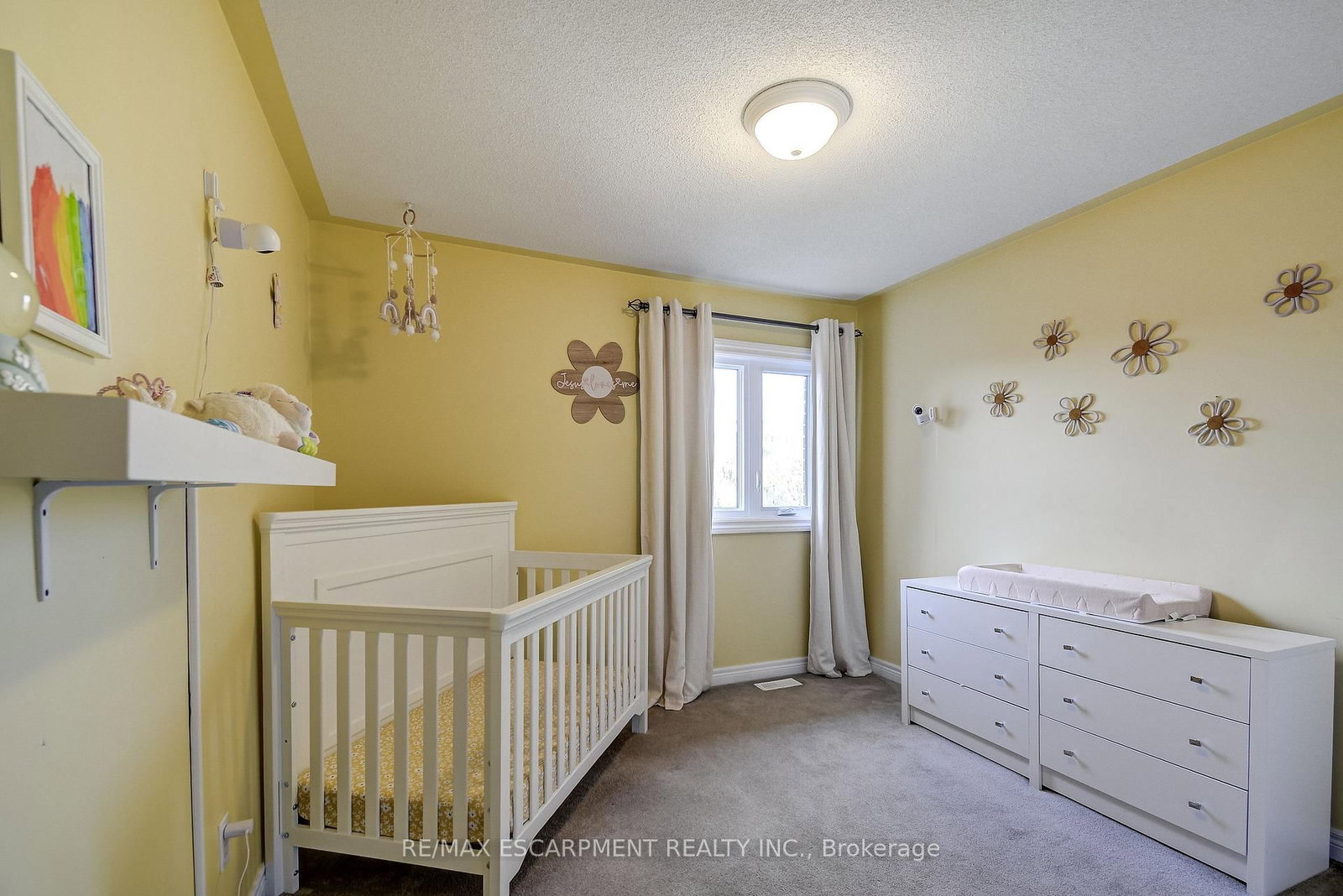 20 Derbyshire Street • Hamilton, ON photo 27
