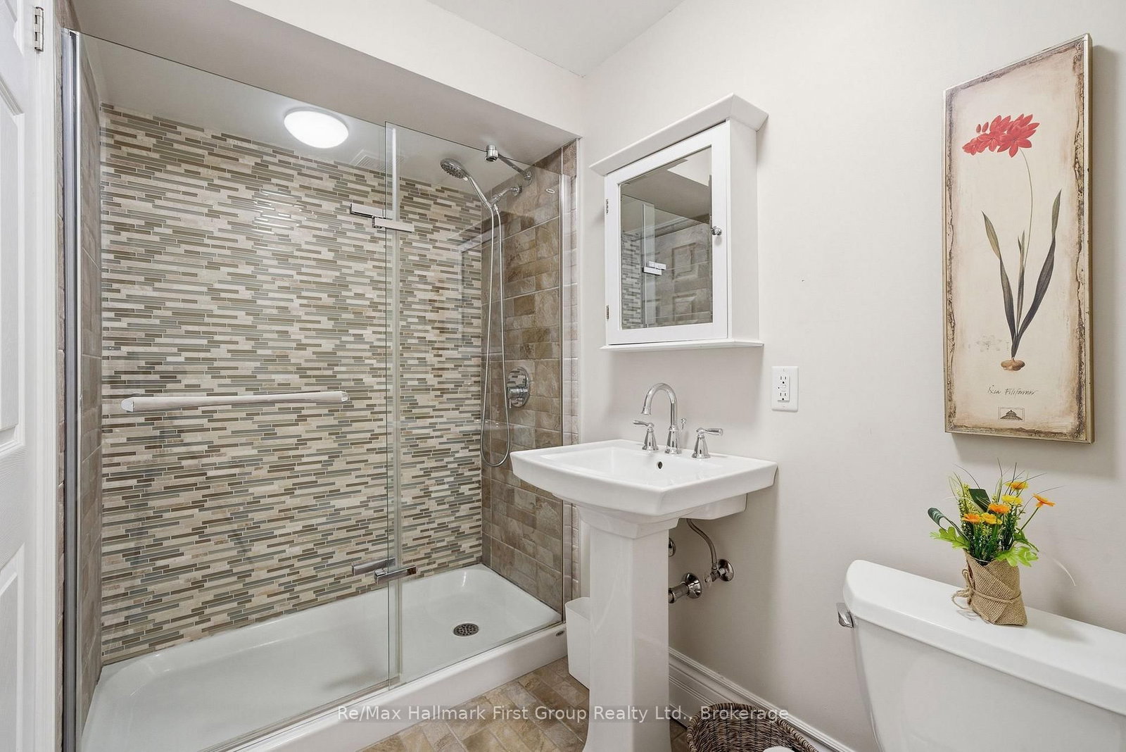 350 Ontario Street • Cobourg, ON photo 29