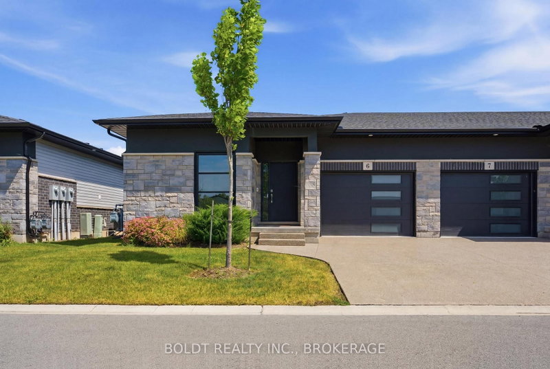 home for lease on 6-7138 Parsa Street