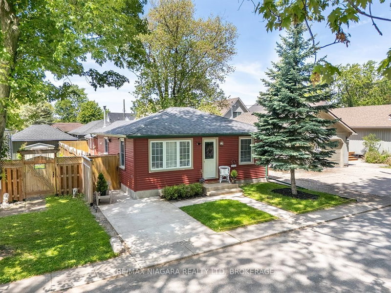 263 Maplewood Avenue