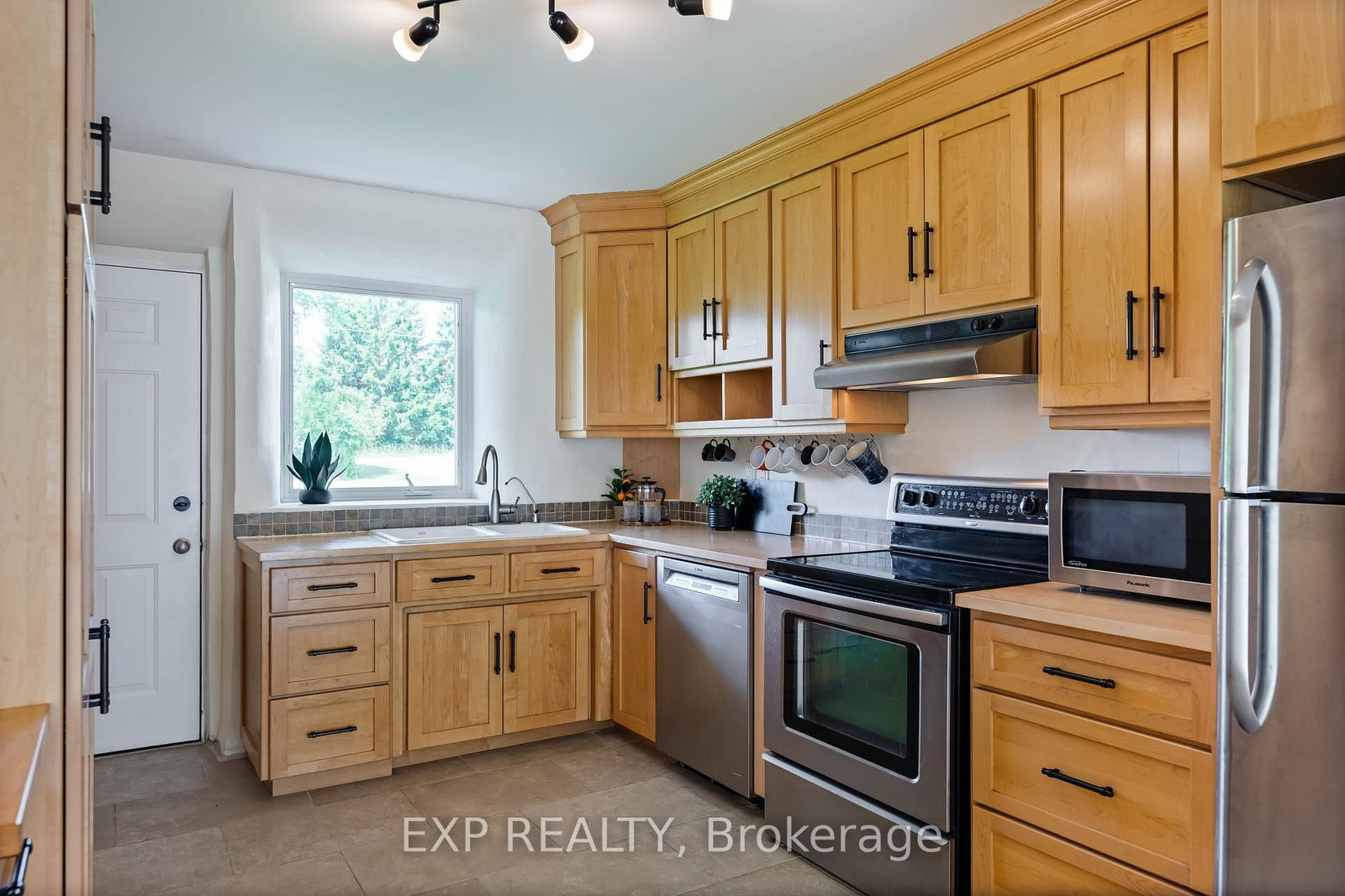 322066 Concession Road 6-7 • East Luther Grand Valley, ON photo 8