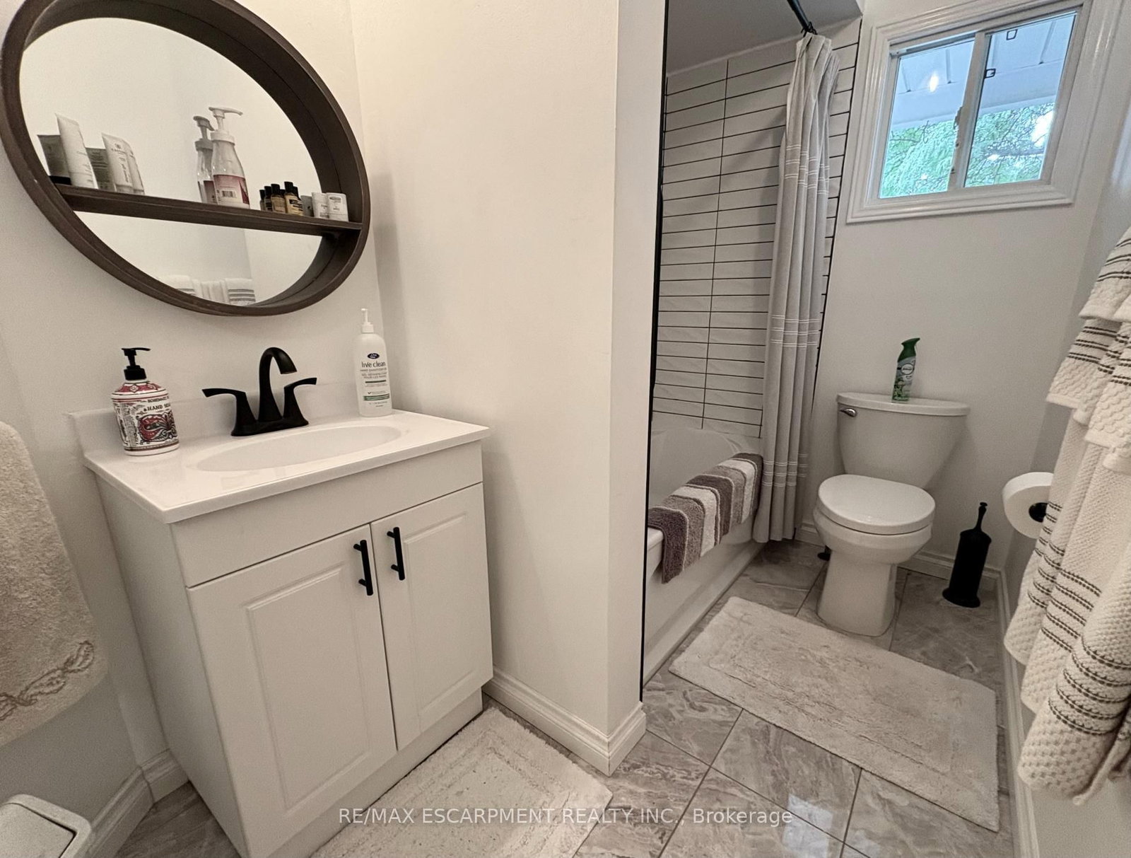 227 Silverbirch Boulevard • Hamilton, ON photo 10