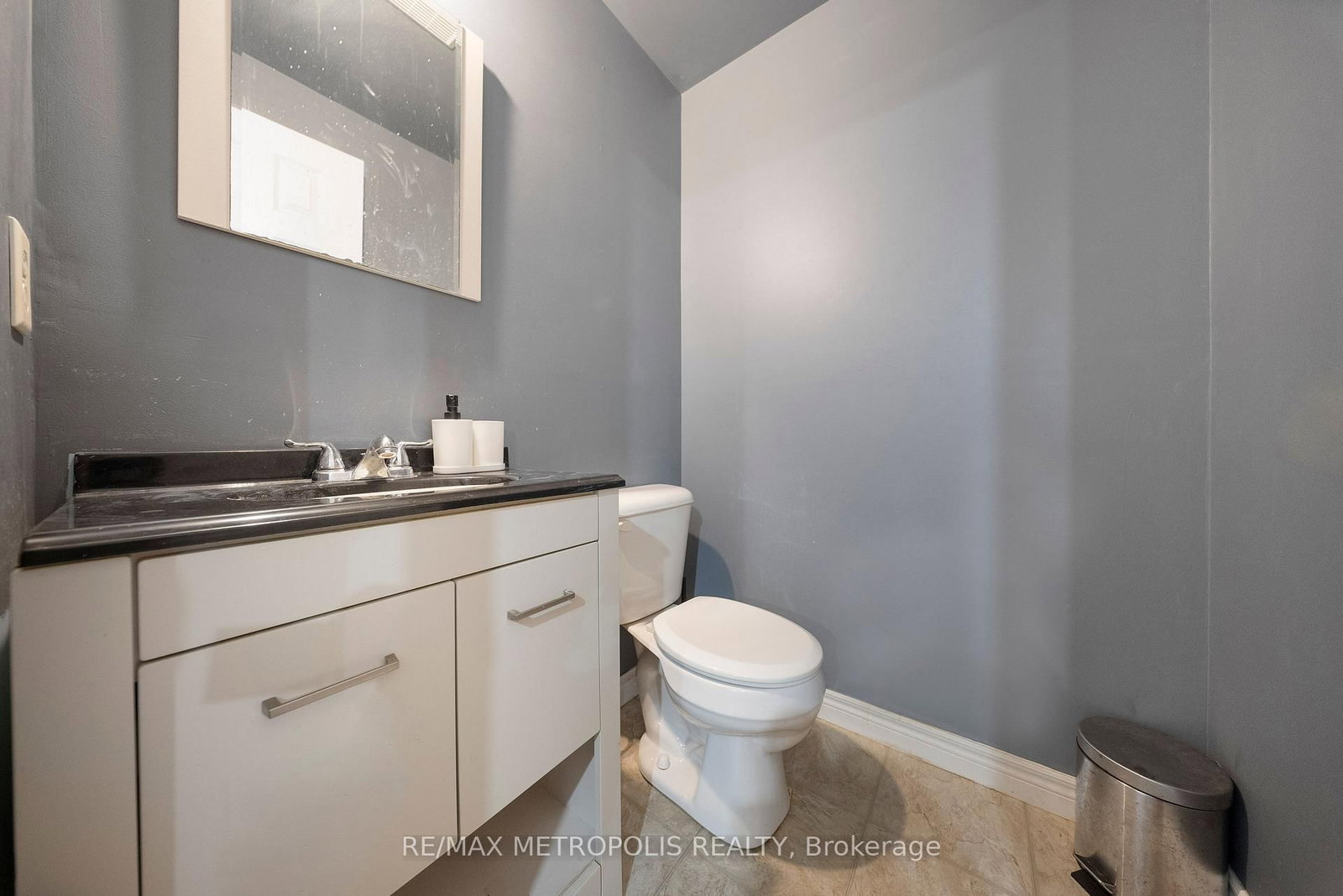 426 Grange Road, Unit 53 - Photo 42