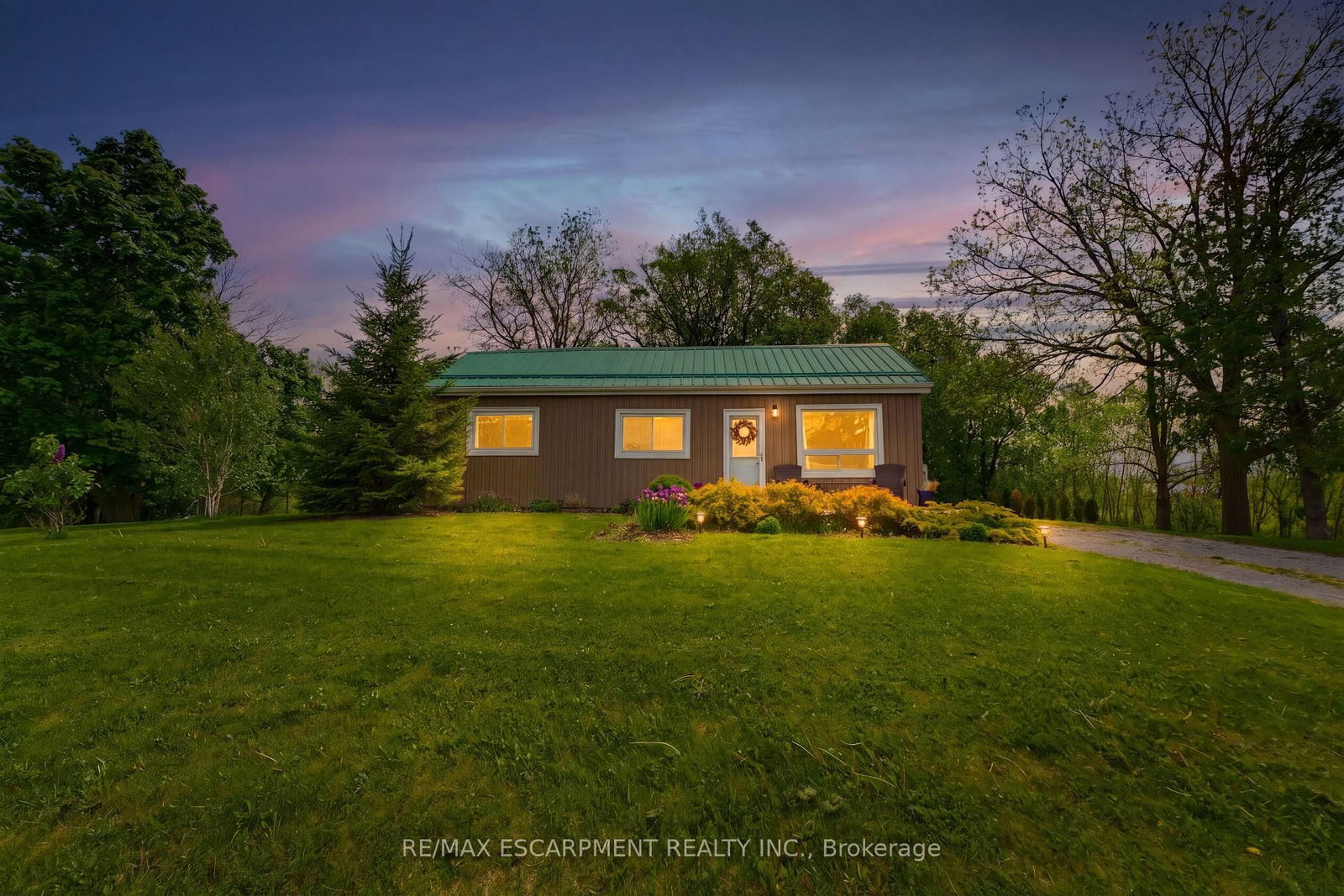 1390 Mckenzie Road • Haldimand, ON photo 1