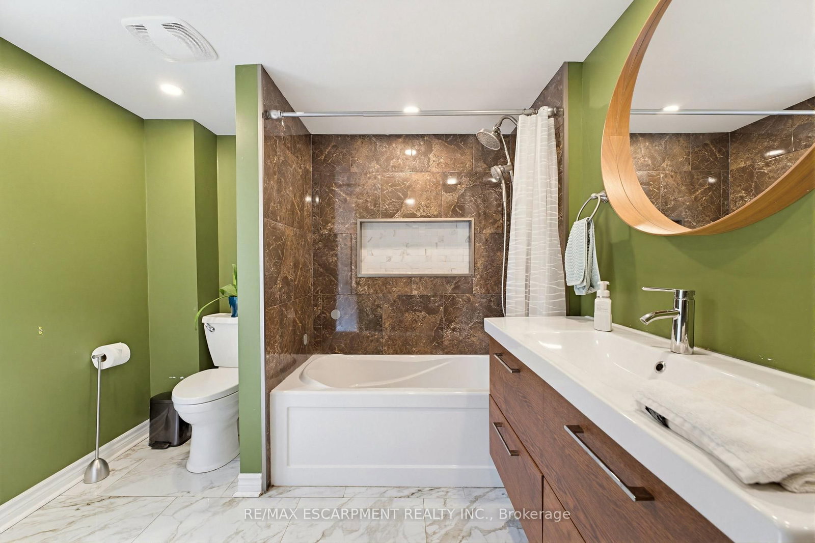 1390 Mckenzie Road • Haldimand, ON photo 17
