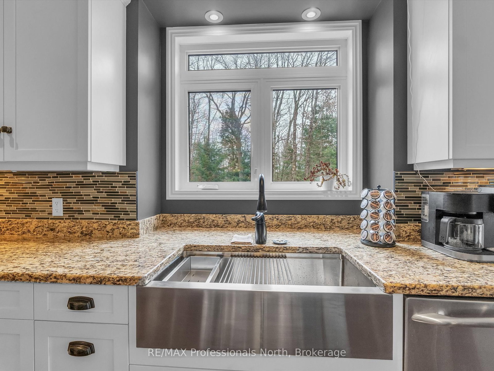 93 Mainhood's Road • Huntsville, ON photo 10