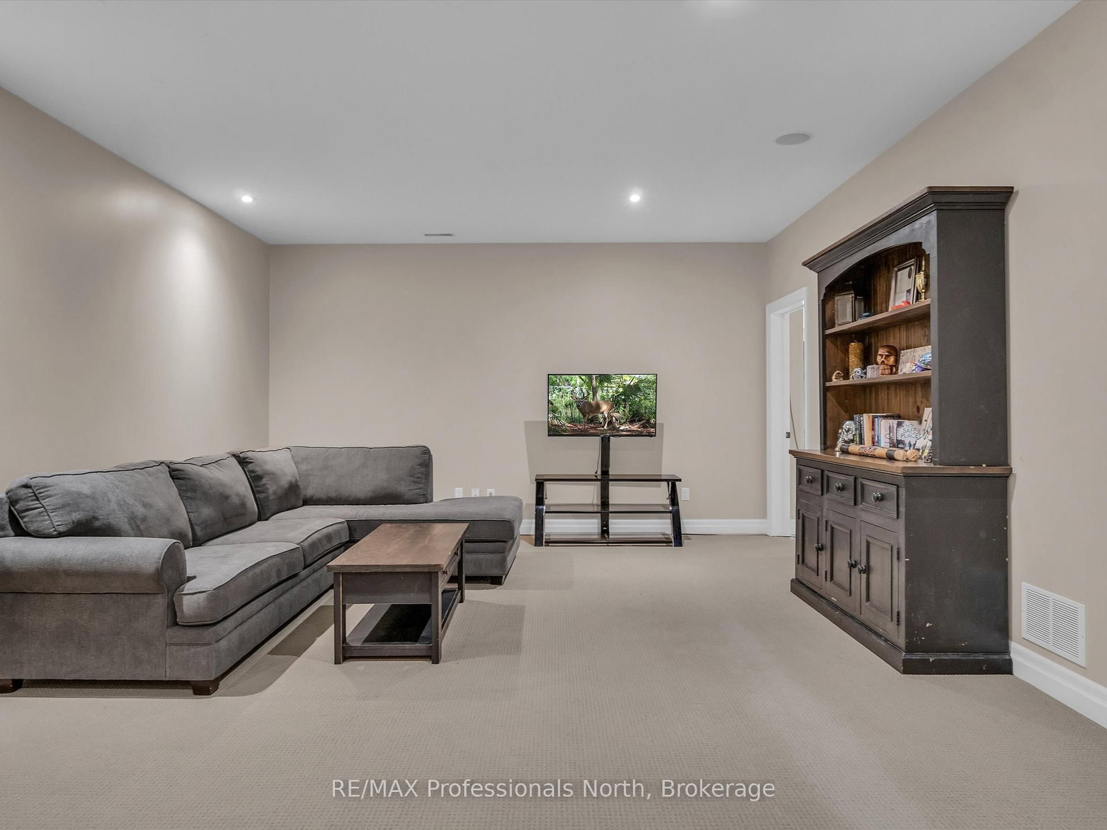 93 Mainhood's Road • Huntsville, ON photo 24