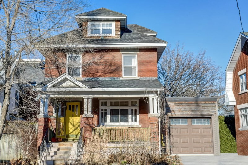 home for lease on 995 GLADSTONE Avenue