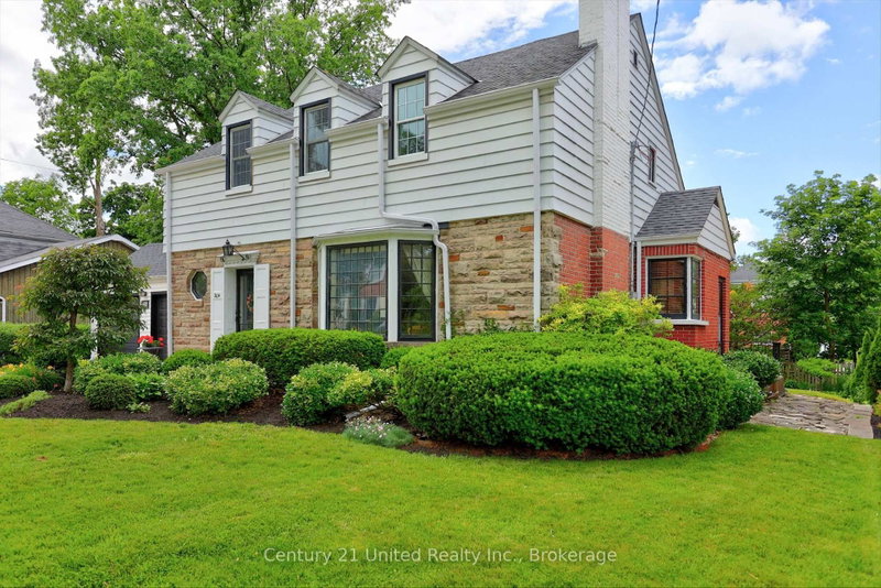 204 O'carroll Ave, Peterborough, Ontario