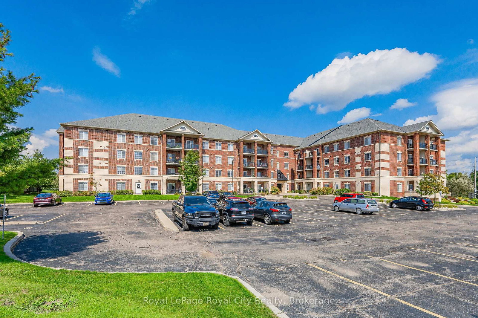 308 N Watson Parkway • #102 • Guelph, ON photo 28