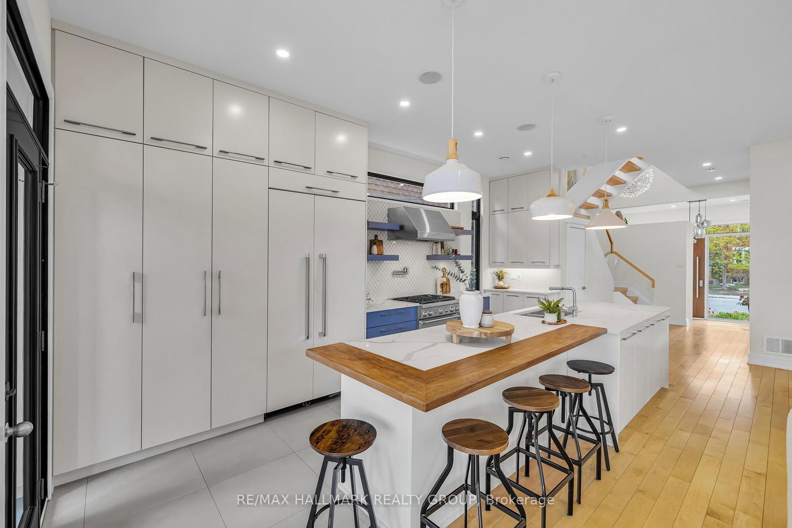 92 Grange Avenue • Ottawa, ON photo 10