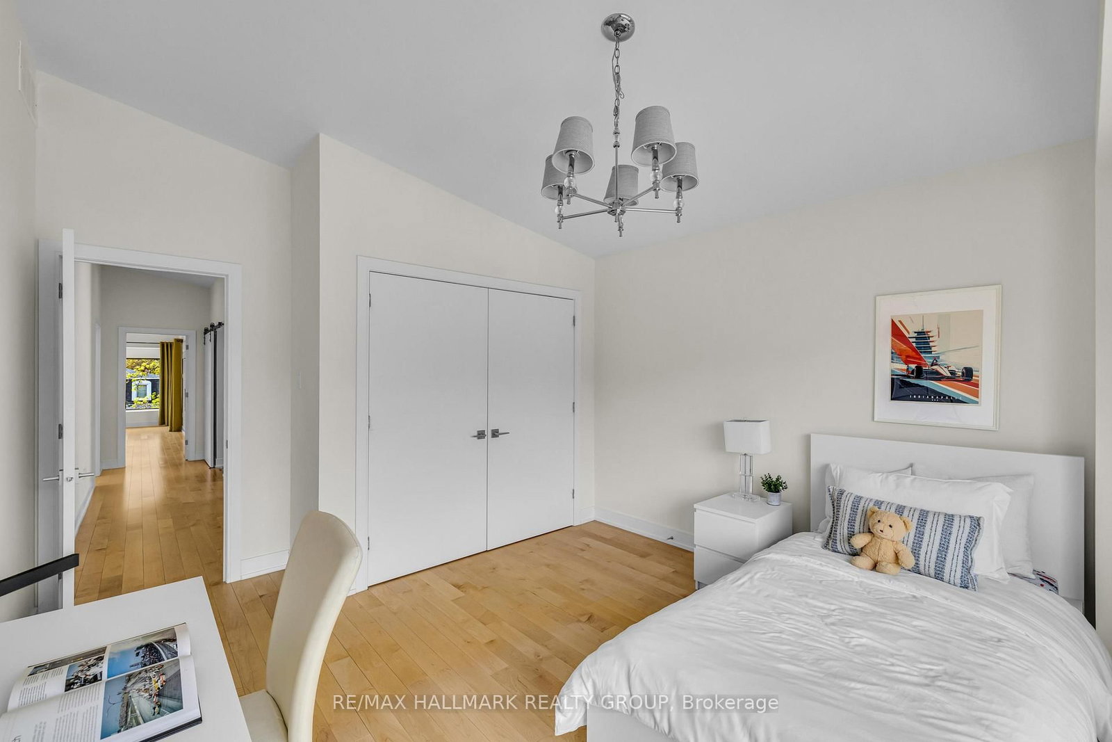 92 Grange Avenue • Ottawa, ON photo 26