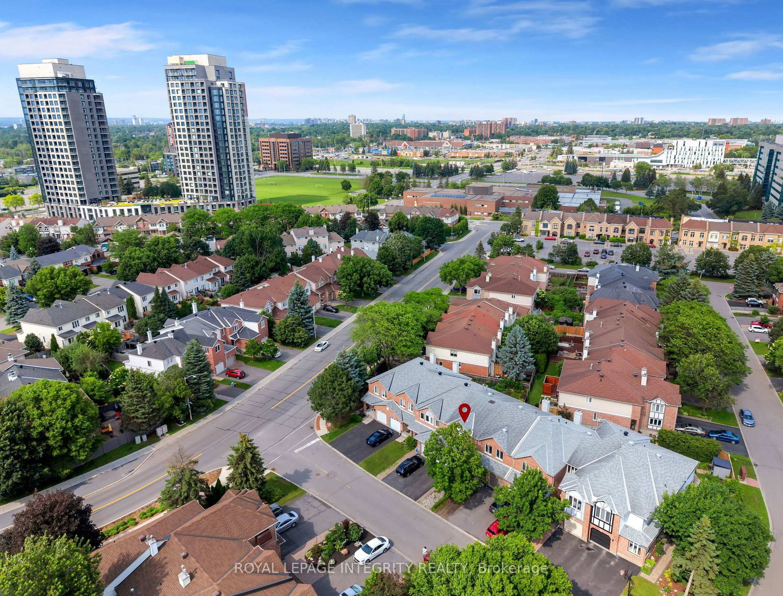 7 Westpointe Crescent • Ottawa, ON photo 4