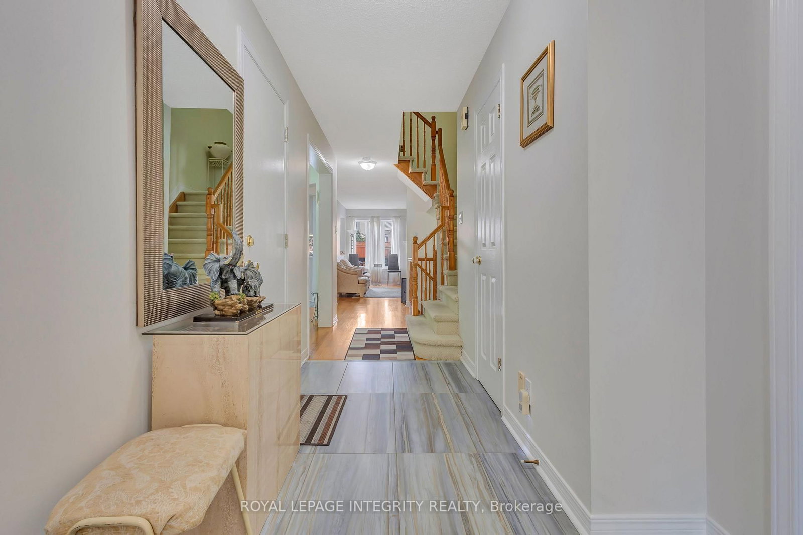 7 Westpointe Crescent • Ottawa, ON photo 6