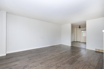 252 Bertie Street • #1 • Fort Erie, ON photo 4