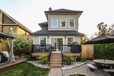566 Waterford Street — photo 2