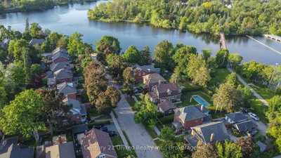 566 Waterford Street — photo 3