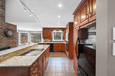 6584 Harvest Grove Drive — more photos