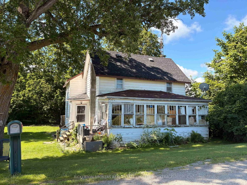 home for sale on 1624 County Rd 42 Road