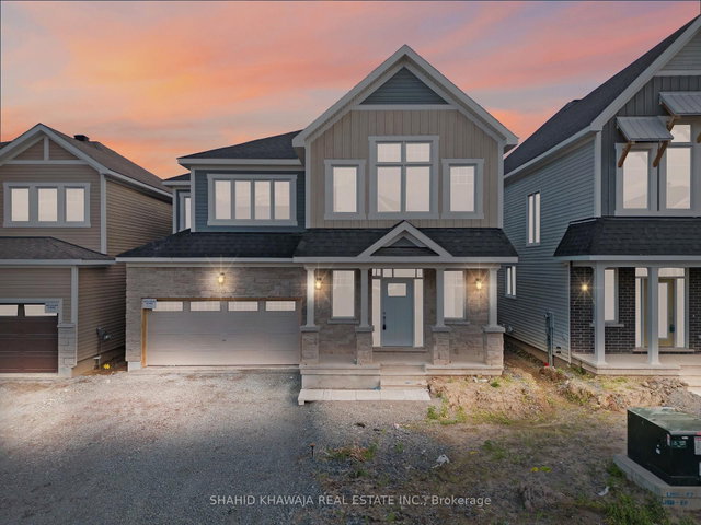 93 Hackamore Crescent