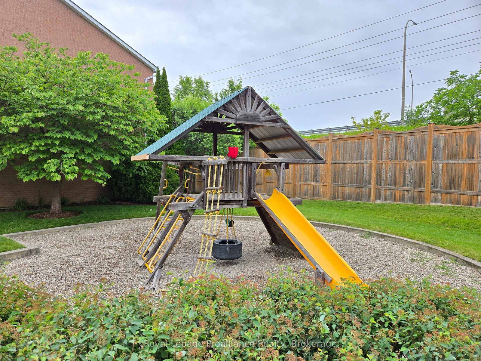 9 Progress Avenue • #16 • Belleville, ON photo 37