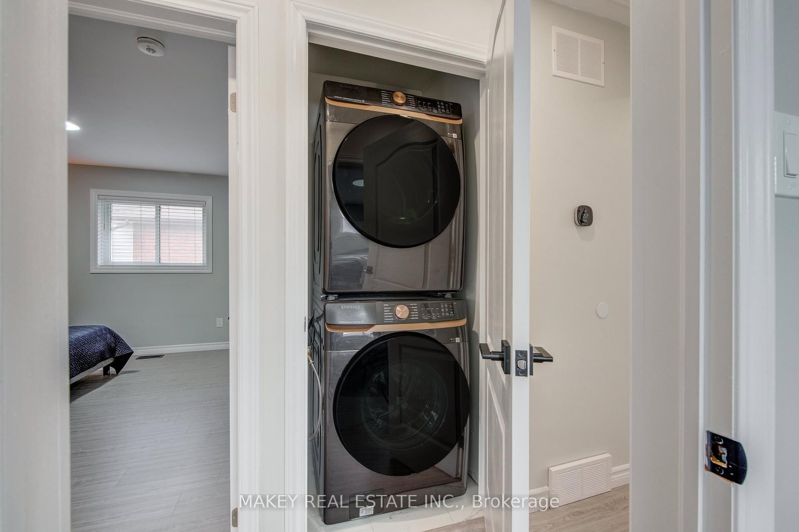 69 Clarke Street N • Woodstock, ON photo 24