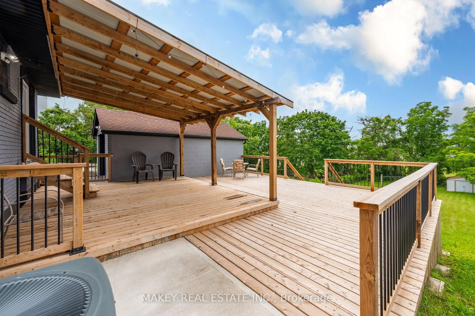 69 Clarke Street N • Woodstock, ON photo 40
