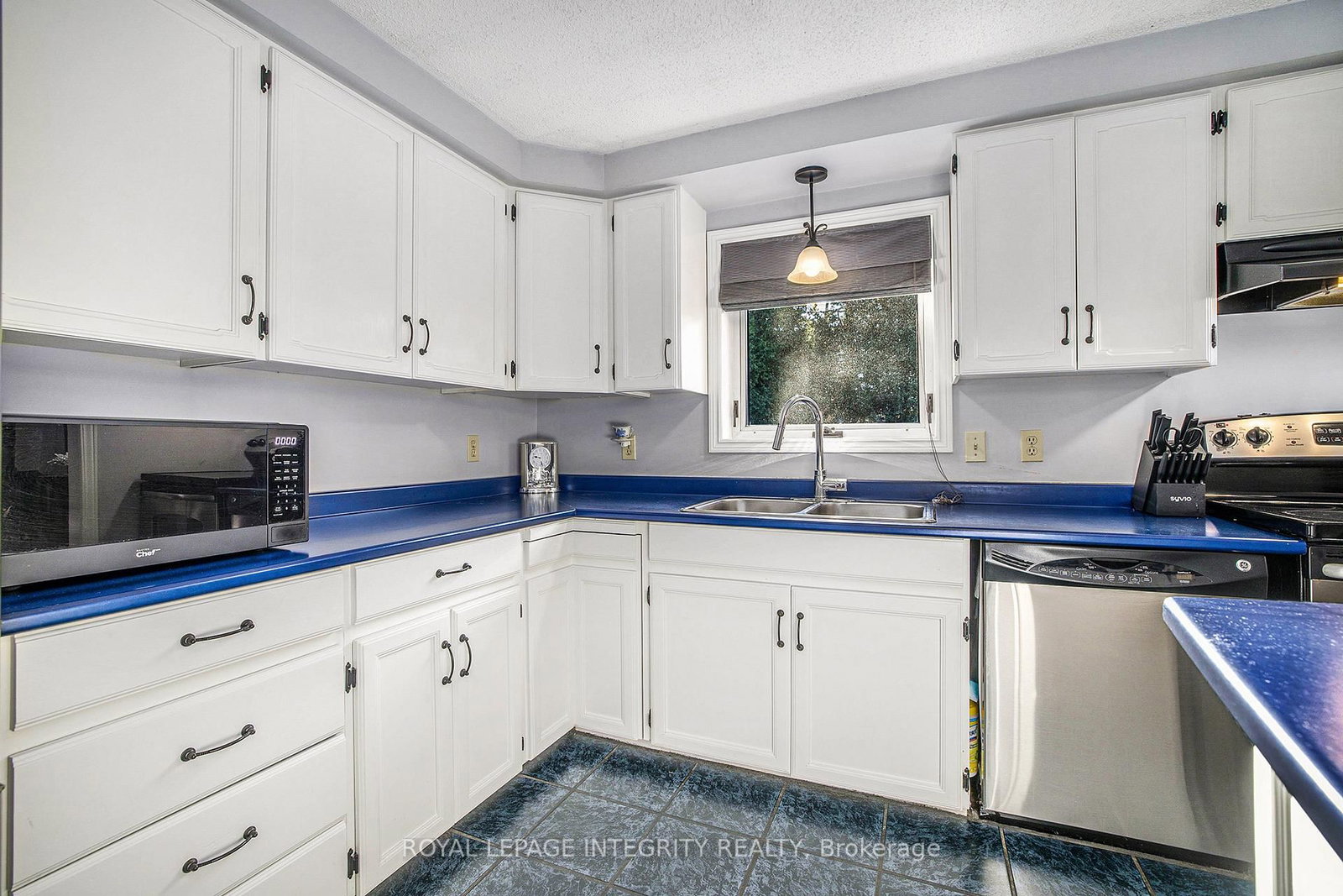 24 Mather Street • Perth, ON photo 10