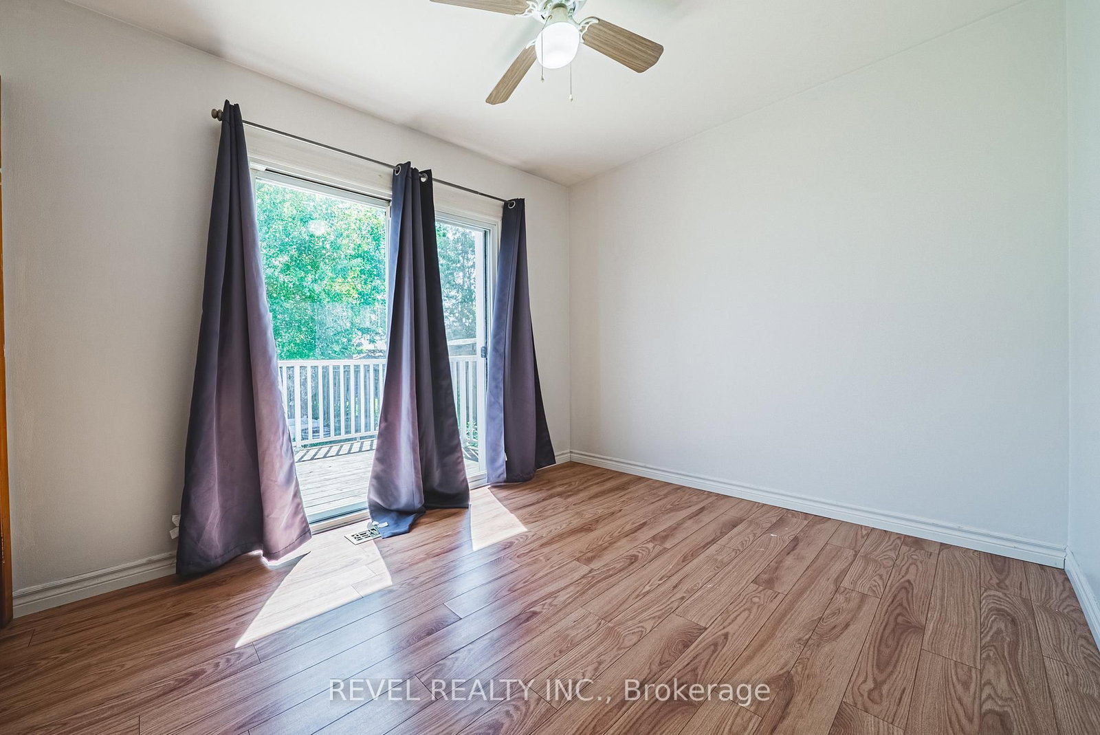 146 superior Street • Brantford, ON photo 8