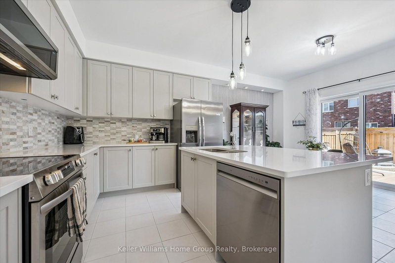160 Raftis Street