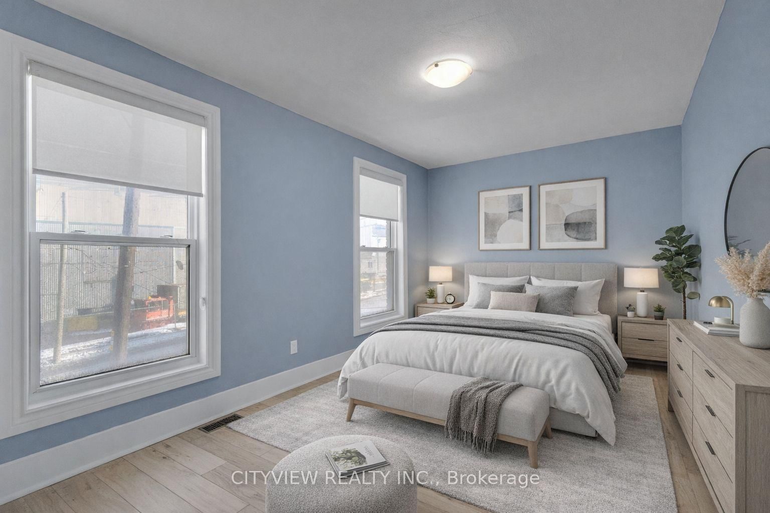 382 Beach Road • Hamilton, ON photo 32