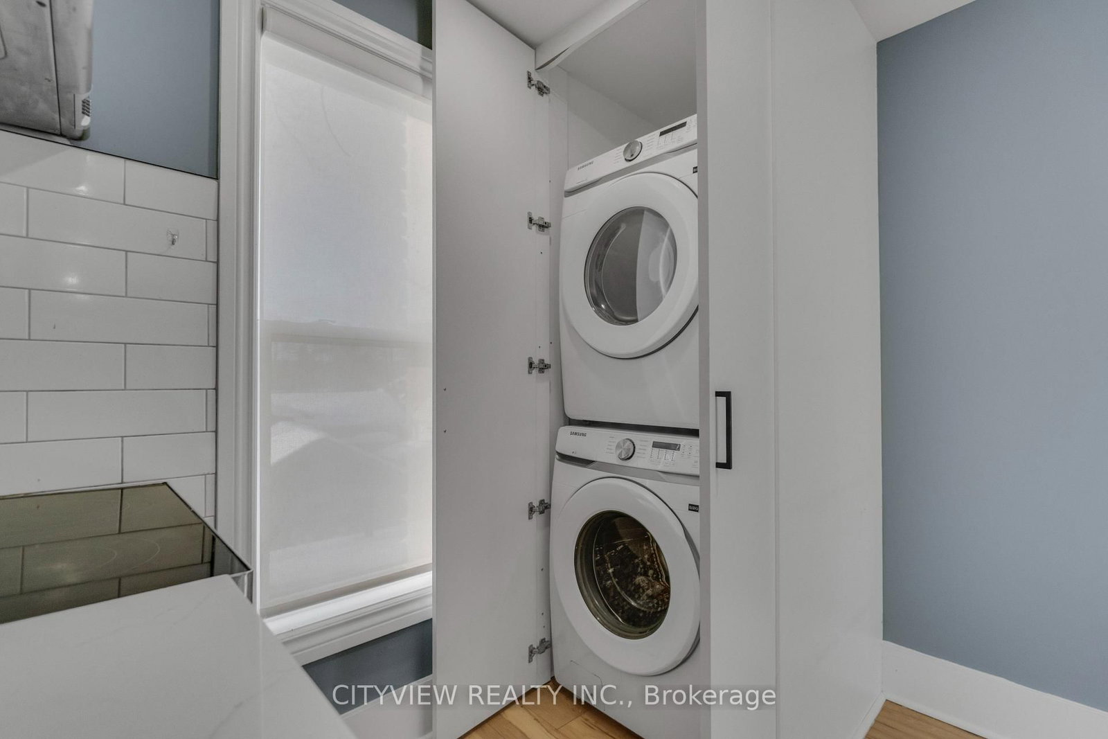 382 Beach Road • Hamilton, ON photo 33