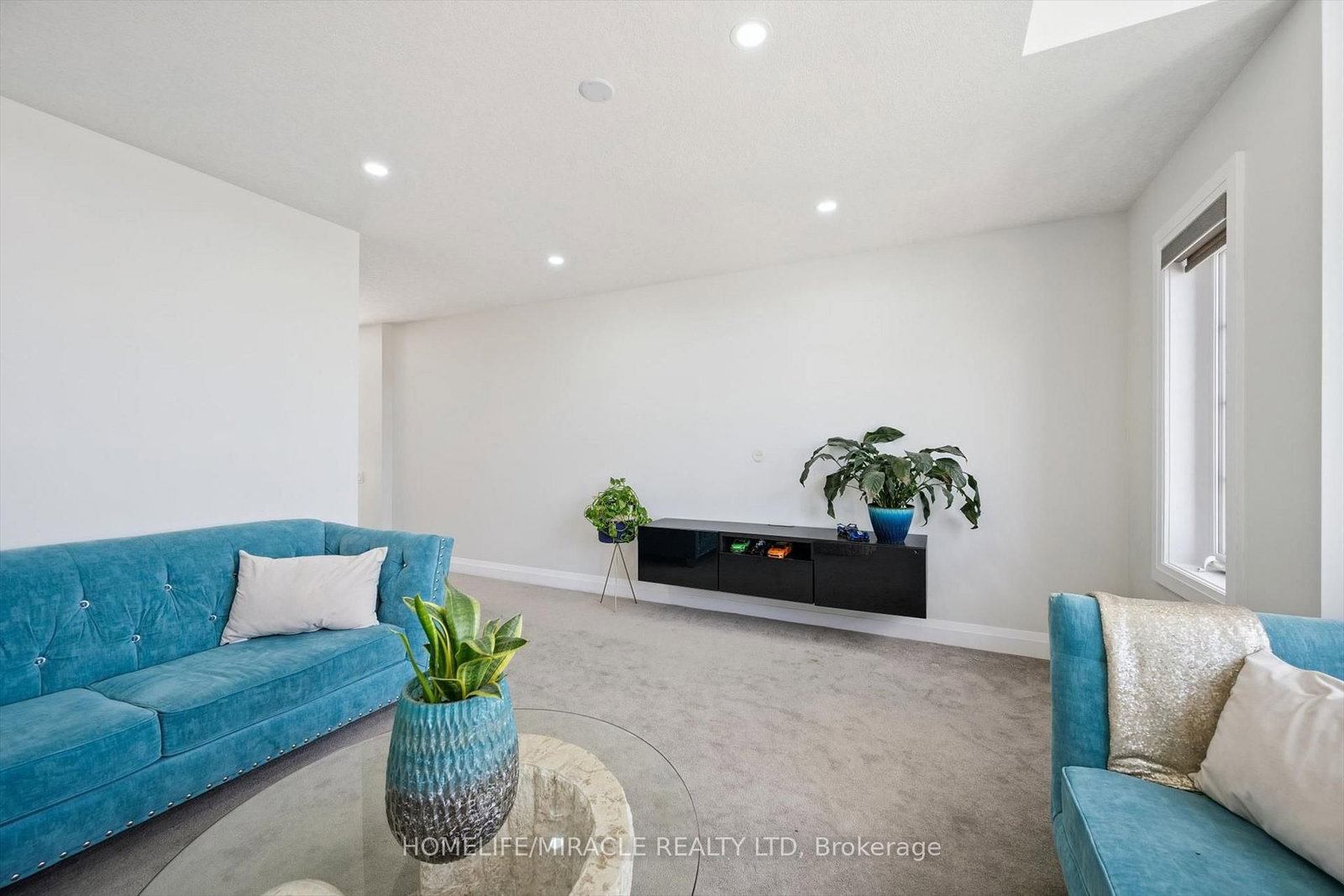 736 Wood Lily Street • Waterloo, ON photo 18