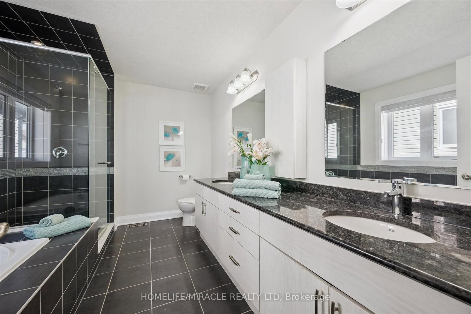 736 Wood Lily Street • Waterloo, ON photo 22