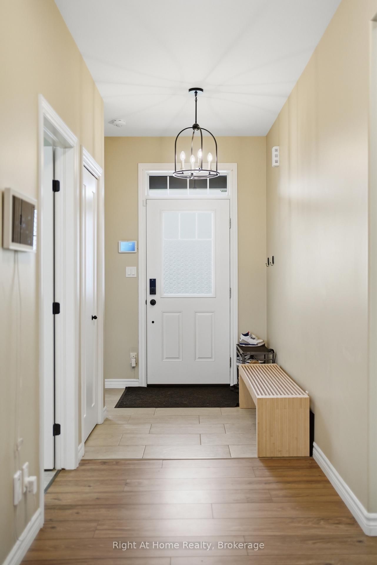 27 Redwood Drive • Belleville, ON photo 3